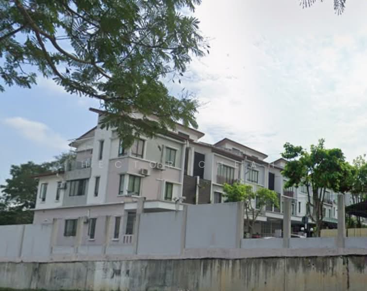 Rumah Berkembar untuk Dijual di Taman Tropika 2 (Kajang) - Hector Cheah - Exterior - PropertyGuru.com.my