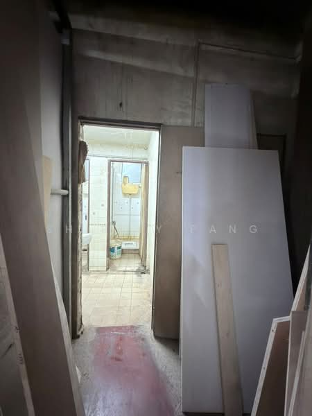Kilang untuk Dijual di Taman Mount Austin (Tebrau) - Shirley Pang - Bathroom - PropertyGuru.com.my