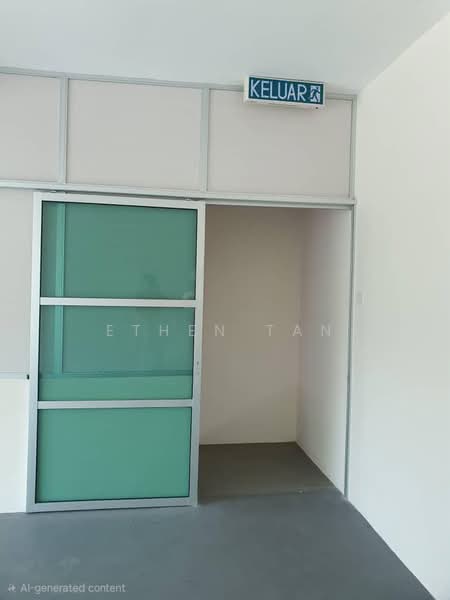Shop / Office untuk Disewa di Desa Ria (Sungai Ara) - Ethen Tan - Entrance - PropertyGuru.com.my