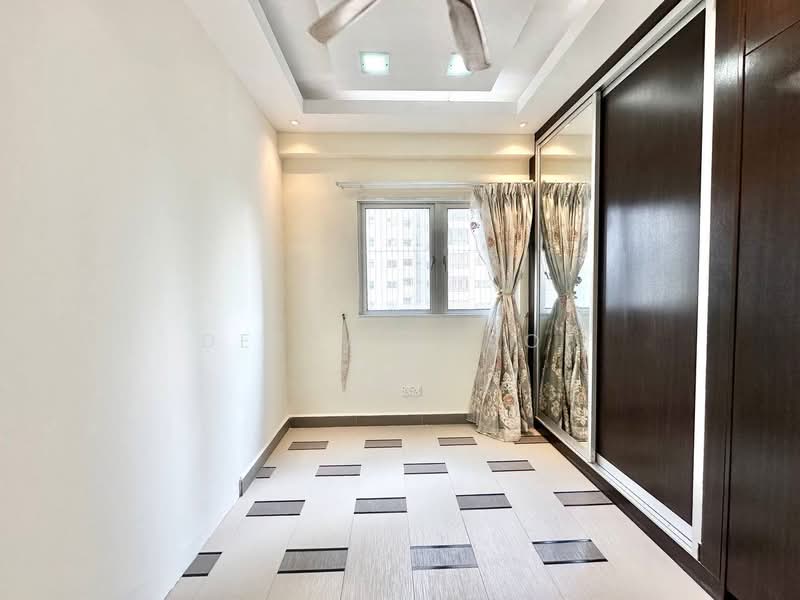 Condominium for Sale at The Tamarind - Deeya Yusof - Bedroom - PropertyGuru.com.my