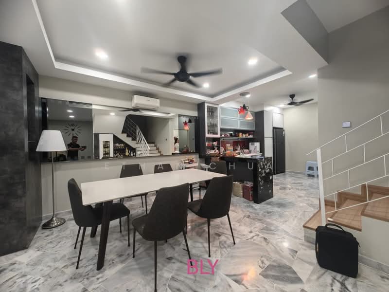 Rumah Teres 2-Tingkat untuk Dijual di Bandar Baru Klang (Klang) - Ethan Chua - Dining Room - PropertyGuru.com.my