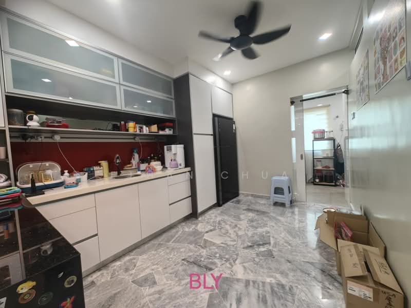 Rumah Teres 2-Tingkat untuk Dijual di Bandar Baru Klang (Klang) - Ethan Chua - Kitchen - PropertyGuru.com.my