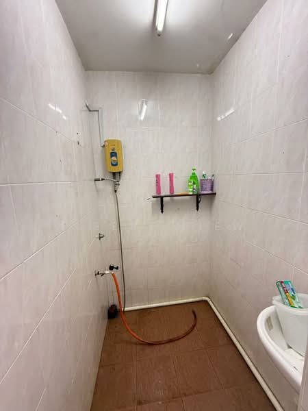 Rumah Teres 1-Tingkat untuk Dijual di Masai (Johor) - Albert Liew - Bathroom - PropertyGuru.com.my