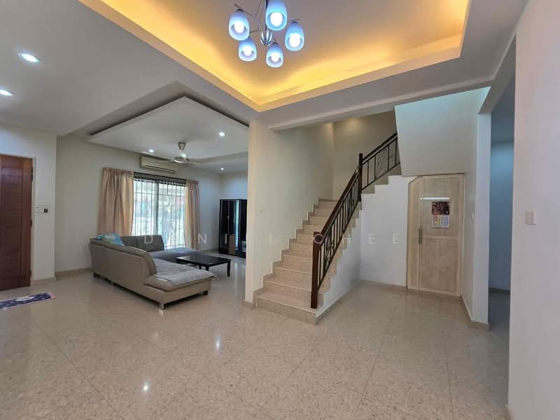2-storey Terraced House for Rent in Ipoh (Perak) - Daniel Chee - Living Room - PropertyGuru.com.my