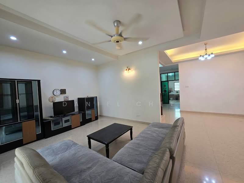 2-storey Terraced House for Rent in Ipoh (Perak) - Daniel Chee - Living Room - PropertyGuru.com.my