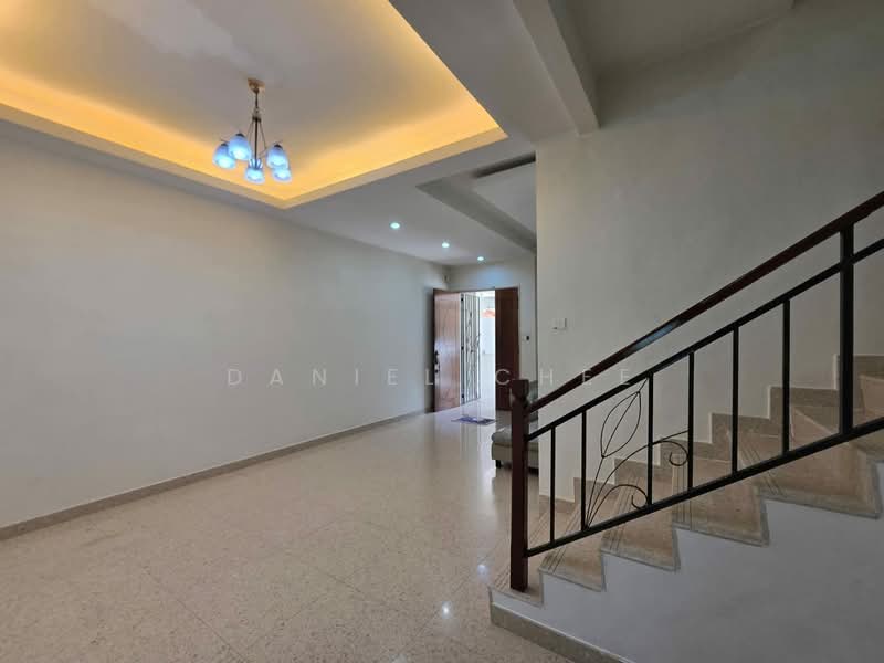 2-storey Terraced House for Rent in Ipoh (Perak) - Daniel Chee - Living Room - PropertyGuru.com.my