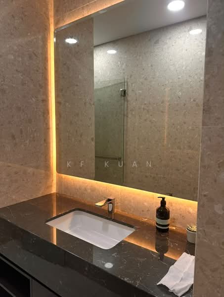 Kediaman Servis untuk Dijual di Pavilion Damansara Heights - KF Kuan - Bathroom - PropertyGuru.com.my