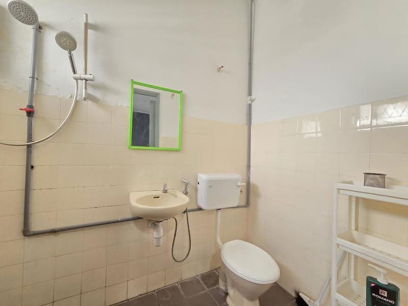 2-storey Terraced House for Sale in Cheras (Selangor) - Ray Foo - Bathroom - PropertyGuru.com.my