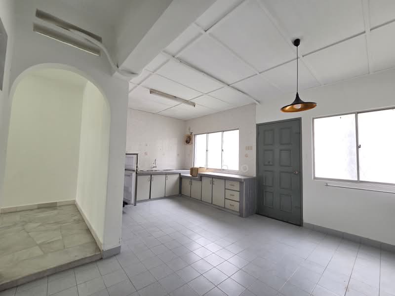 2-storey Terraced House for Sale in Cheras (Selangor) - Ray Foo - Kitchen - PropertyGuru.com.my