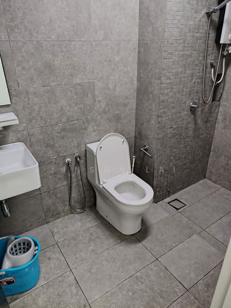 Service Residence for Rent at The Birch - Jinson Lai - Bathroom - PropertyGuru.com.my