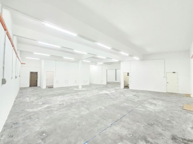 Semi-D Factory for Rent in Taman Perindustrian Taming Jaya (Balakong) - Adam Puah - Interior - PropertyGuru.com.my