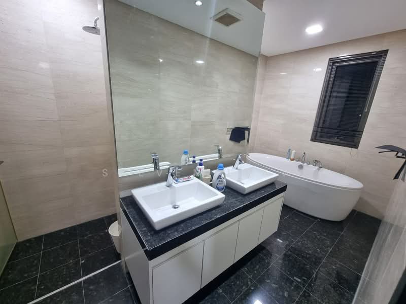 Service Residence for Sale at Pavilion Residences - Steven Leaw - Bathroom - PropertyGuru.com.my