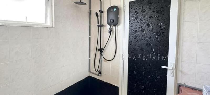 Condominium for Sale at Tiara Kelana - Alavian Ramasamy - Bathroom - PropertyGuru.com.my