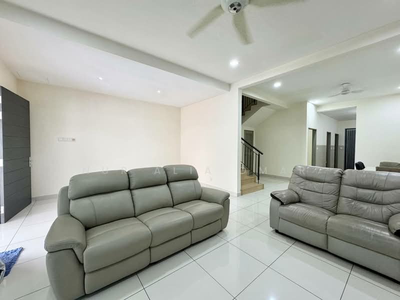 2-storey Terraced House for Sale in Alam Impian (Shah Alam) - Nur Alia Omar - Living Room - PropertyGuru.com.my