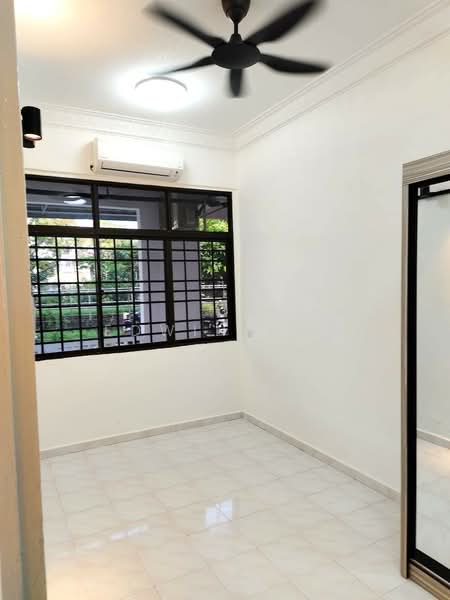 Flat for Rent at Taman Padang Tembak - Edwin Ewe - Bedroom - PropertyGuru.com.my