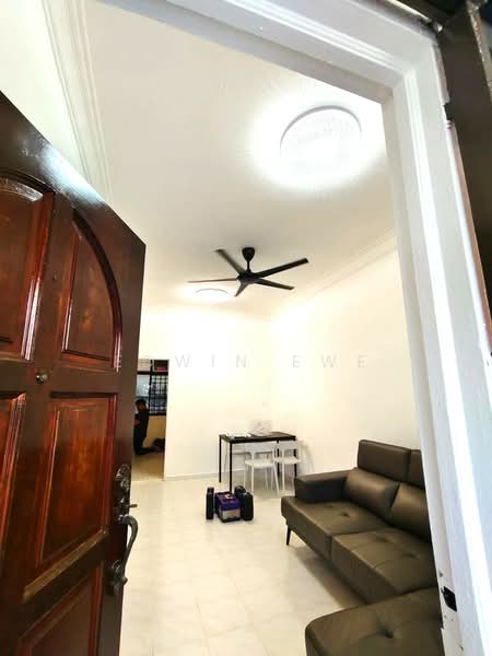 Flat for Rent at Taman Padang Tembak - Edwin Ewe - Living Room - PropertyGuru.com.my