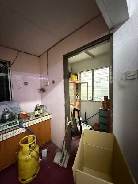Rumah Teres 2-Tingkat untuk Dijual di Bandar Menjalara (Kuala Lumpur) - Kenji Ti - Kitchen - PropertyGuru.com.my