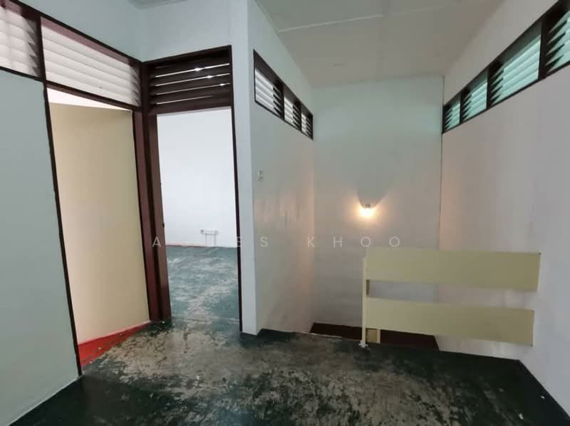 Rumah Teres 2-Tingkat untuk Dijual di Taman Lip Sin (Sungai Dua) - Agnes Khoo - Interior - PropertyGuru.com.my