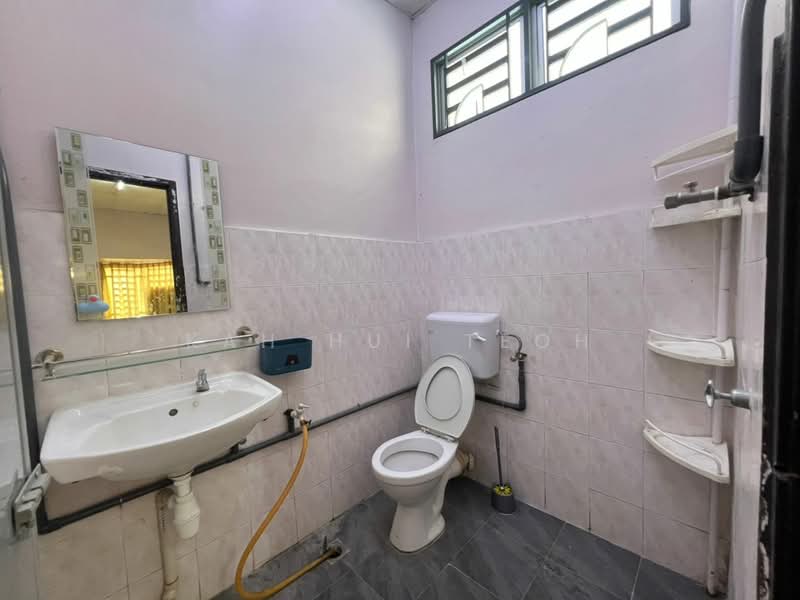 Terraced House for Rent in Bukit Mertajam (Penang) - Kah Hui Teoh - Bathroom - PropertyGuru.com.my