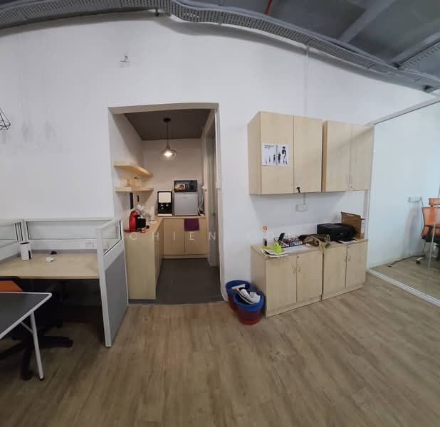 Office for Rent in Seksyen U1 (Glenmarie) - Chien Koh - Kitchen - PropertyGuru.com.my