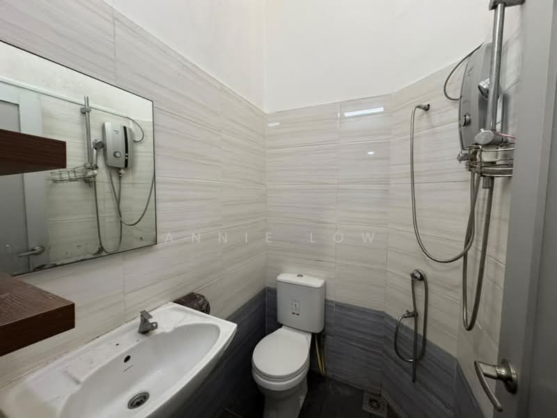 Rumah Teres 1-Tingkat untuk Disewa di Bukit Indah (Iskandar Puteri (Nusajaya)) - Annie Low - Bathroom - PropertyGuru.com.my