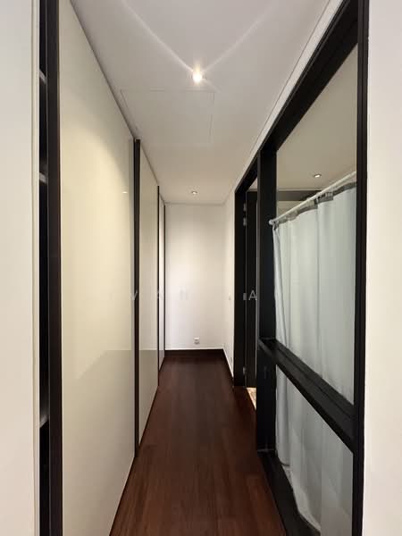 Kediaman Servis untuk Dijual di Banyan Tree Signatures - Ivan Lau - Corridor - PropertyGuru.com.my