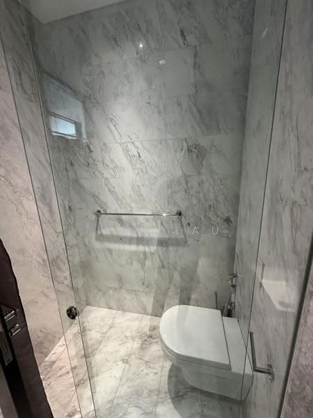 Kediaman Servis untuk Dijual di Banyan Tree Signatures - Ivan Lau - Bathroom - PropertyGuru.com.my
