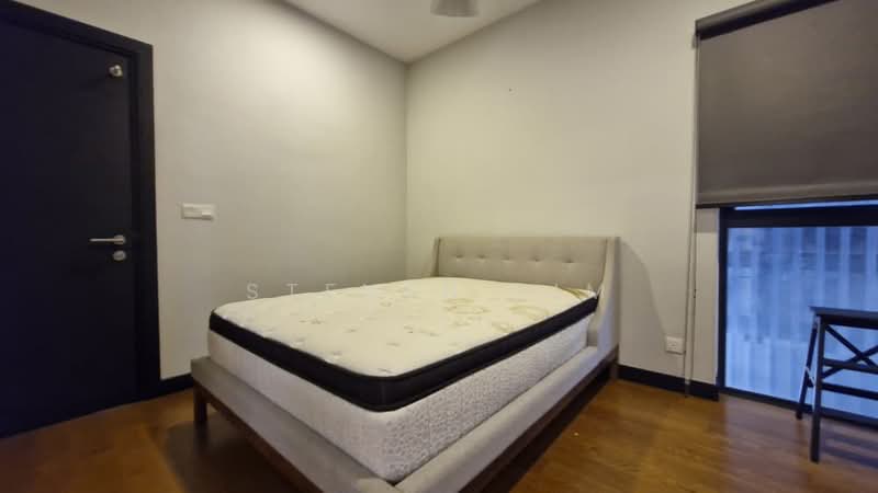 Kondominium untuk Dijual di Westside Three - Steven Lim - Bedroom - PropertyGuru.com.my