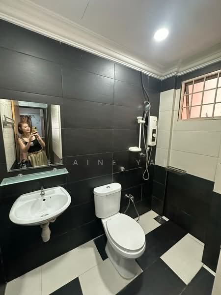 Pangsapuri untuk Dijual di Selesa Hillhomes Resort - Elaine Yap - Bathroom - PropertyGuru.com.my