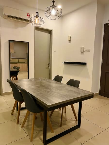 Service Residence for Sale at KL Gateway Premium Residences - Sharon Cher - Dining Room - PropertyGuru.com.my