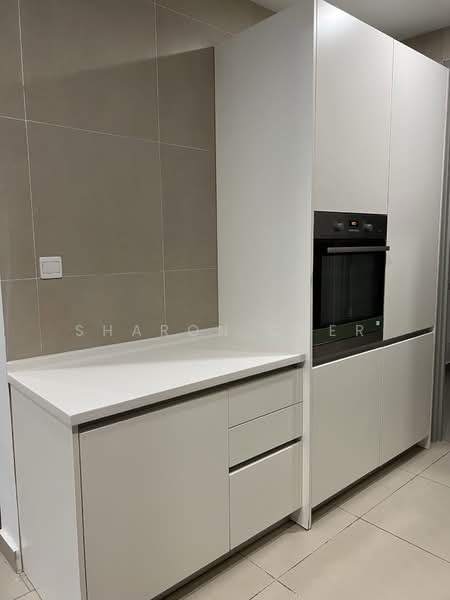 Service Residence for Sale at KL Gateway Premium Residences - Sharon Cher - Kitchen - PropertyGuru.com.my