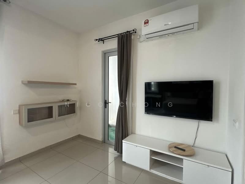 3-storey Terraced House for Sale in Taman Mount Austin (Tebrau) - Nico Chong - Living Room - PropertyGuru.com.my