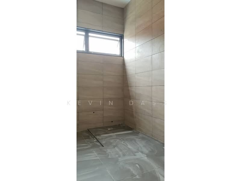 Pejabat untuk Disewa di KL City Centre (Kuala Lumpur) - Kevin Dass - Bathroom - PropertyGuru.com.my