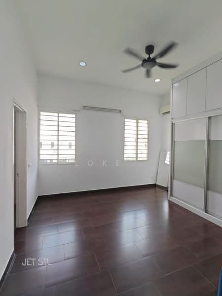 Semi-Detached House for Sale in Setia Damai (Setia Alam) - Loke . - Bedroom - PropertyGuru.com.my