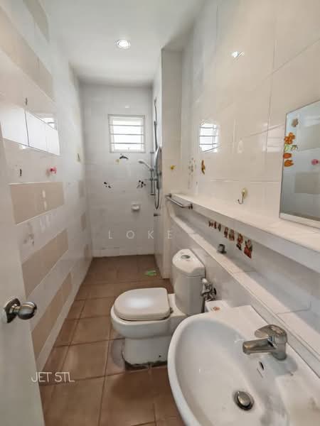 Semi-Detached House for Sale in Setia Damai (Setia Alam) - Loke . - Bathroom - PropertyGuru.com.my