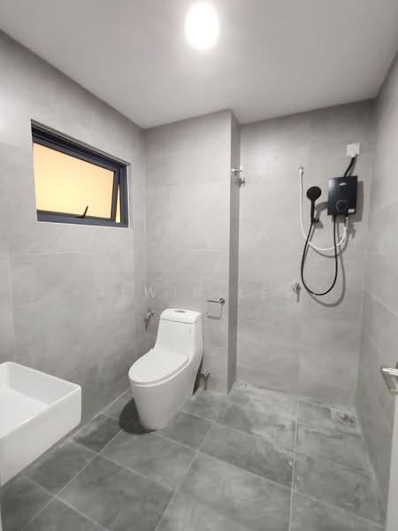 Service Residence for Rent at SUNSURIA FORUM SERVICED APARTMENT - Alwin Lee - Bathroom - PropertyGuru.com.my