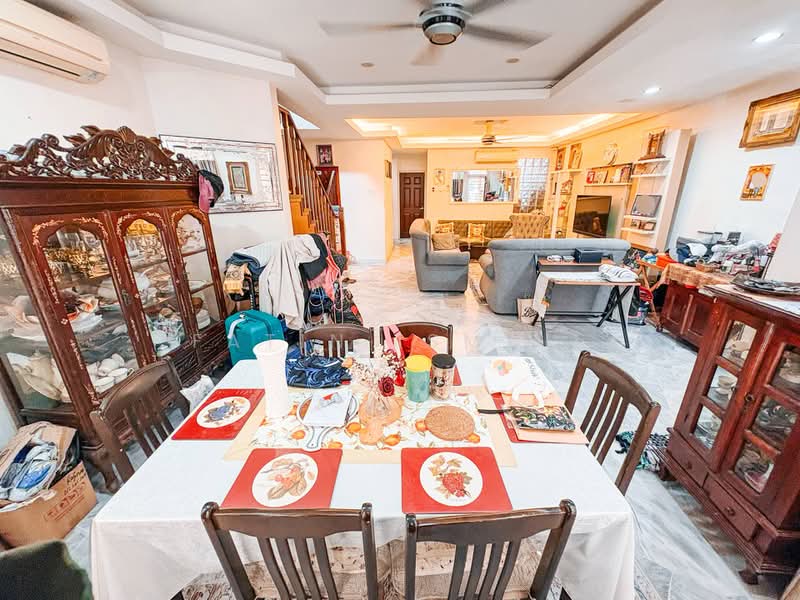 2-storey Terraced House for Sale in Alam Damai (Cheras) - Fatin Ismail - Dining Room - PropertyGuru.com.my