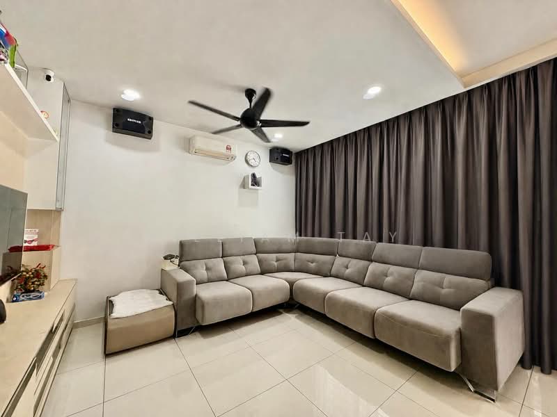 2-storey Terraced House for Sale in Setia Eco Cascadia (Tebrau) - William Tay - Living Room - PropertyGuru.com.my