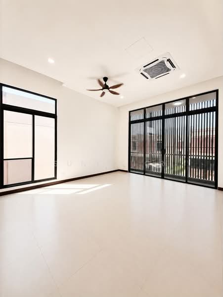 2-storey Terraced House for Rent in Puteri Harbour (Iskandar Puteri (Nusajaya)) - Suny Sior - Living Room - PropertyGuru.com.my