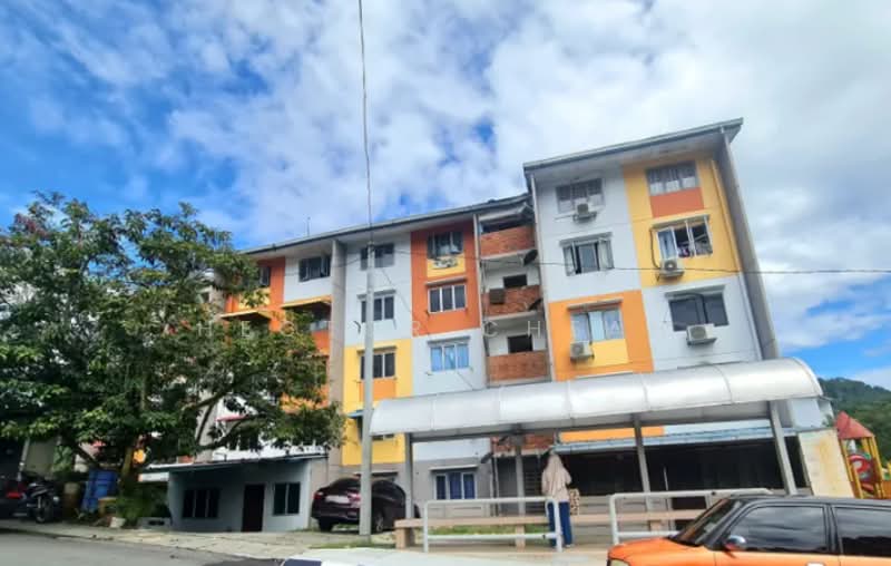 Flat for Sale at Flat Pkns Au3 - Hector Cheah - Exterior - PropertyGuru.com.my