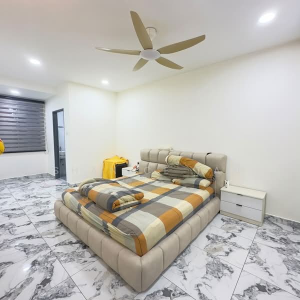 Rumah Teres 1.5-Tingkat untuk Dijual di Taman Perling (Perling) - Shanice Tan - Bedroom - PropertyGuru.com.my