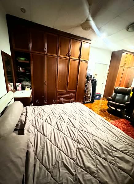 2-storey Terraced House for Sale in Bandar Sri Damansara (Selangor) - Admend . - Bedroom - PropertyGuru.com.my