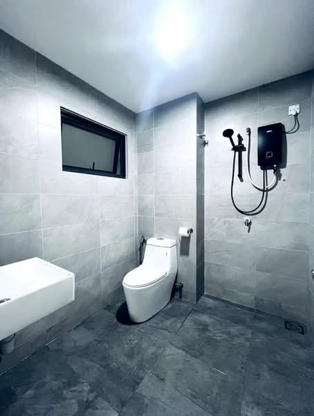 Service Residence for Rent at SUNSURIA FORUM SERVICED APARTMENT - Alwin Lee - Bathroom - PropertyGuru.com.my