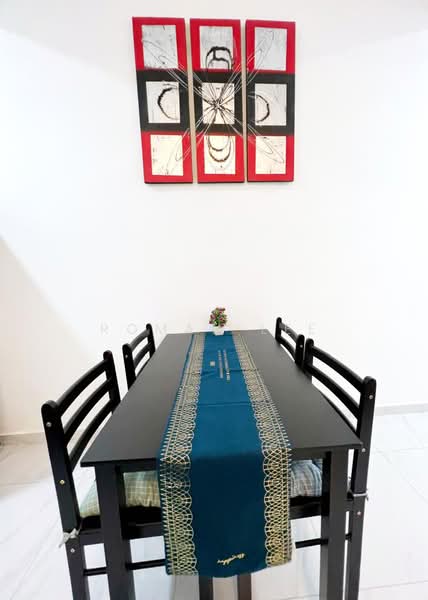 Kediaman Servis untuk Disewa di Equine Residence - Roman Lee - Dining Room - PropertyGuru.com.my