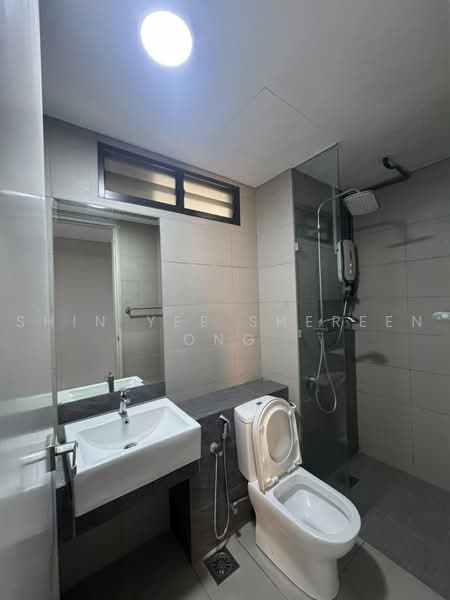 Service Residence for Rent at Serini Melawati - Shin Yee Shereen Ong - Bathroom - PropertyGuru.com.my