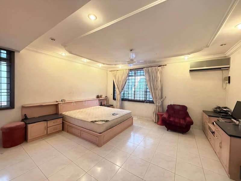 Semi-Detached House for Sale in Taman Pelangi (Johor Bahru) - Pauline Goh - PropertyGuru.com.my
