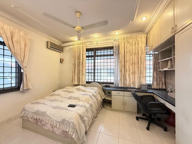 Semi-Detached House for Sale in Taman Pelangi (Johor Bahru) - Pauline Goh - PropertyGuru.com.my