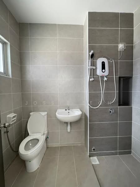 2-storey Terraced House for Rent in Seberang Perai (Penang) - Jossie Teoh - Bathroom - PropertyGuru.com.my