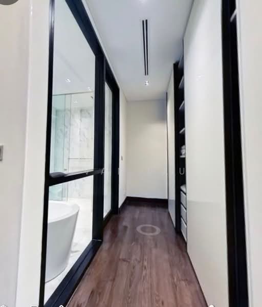 Service Residence for Sale at Banyan Tree Signatures - Ivan Lau - Corridor - PropertyGuru.com.my