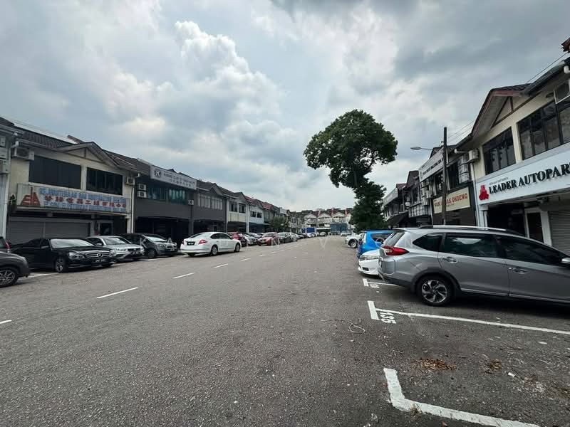 Kedai untuk Dijual di Taman Molek (Johor Bahru) - Kayden Voon - Exterior - PropertyGuru.com.my